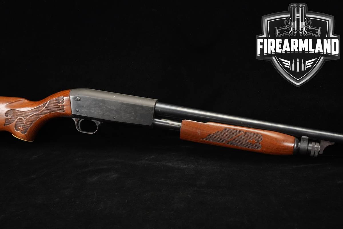 1974 Ithaca Model 37 Featherlight 20-Gauge 28" Blued & Walnut M37