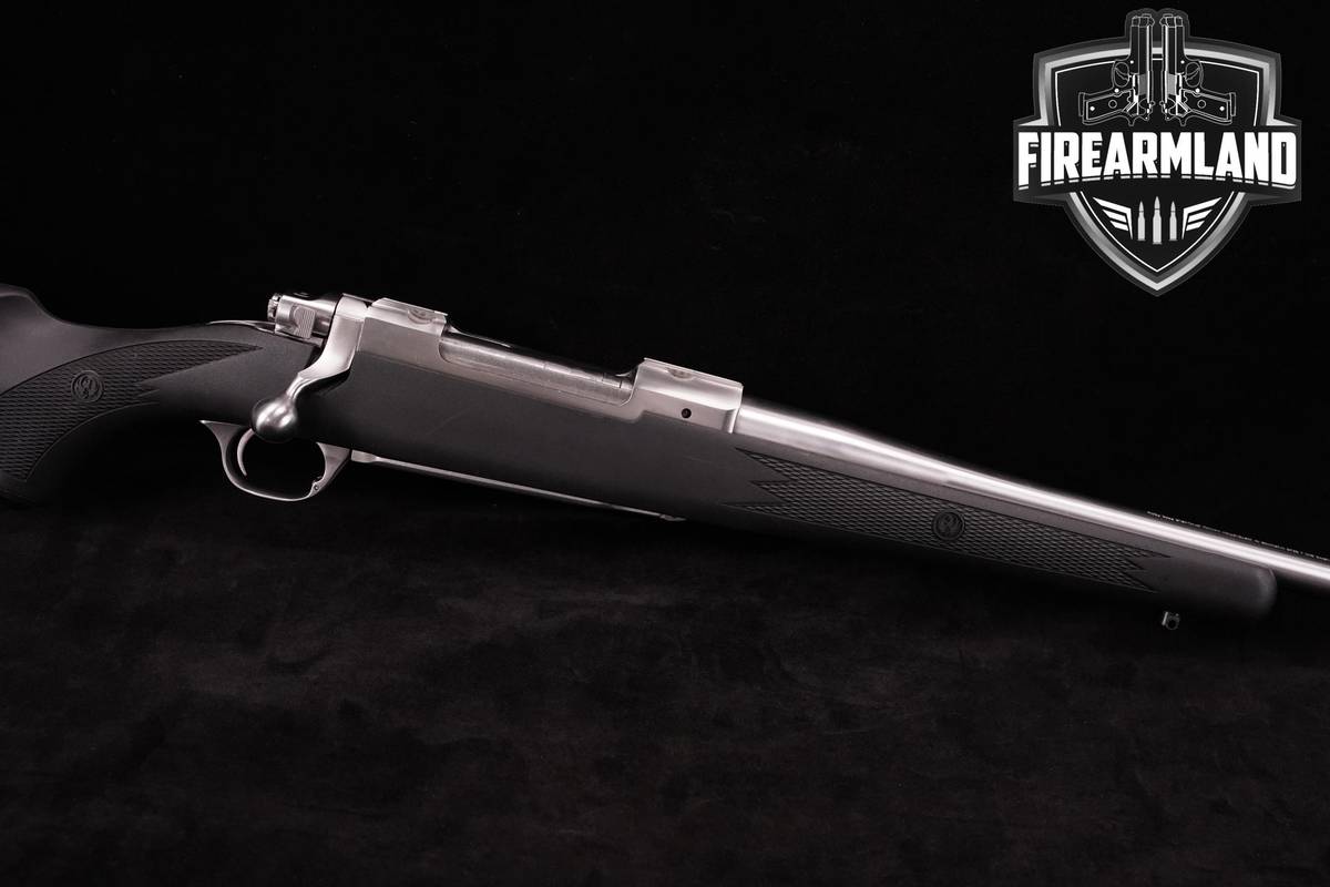 2004 Ruger M77 Mark II All-Weather 7mm Rem Magnum 24" MK2 MKII 77