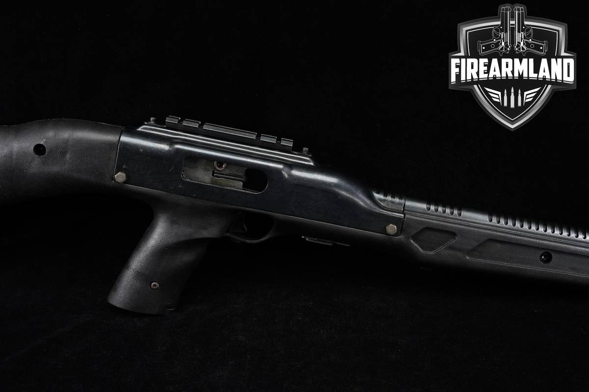 Hi-Point Model 995 Classic 9mm 16.9 +3 MAGS