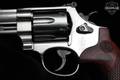 Smith & Wesson (S&W) Model 629-6 Deluxe .44 Mag. Polished Stainless in Very Good Condition Image 4