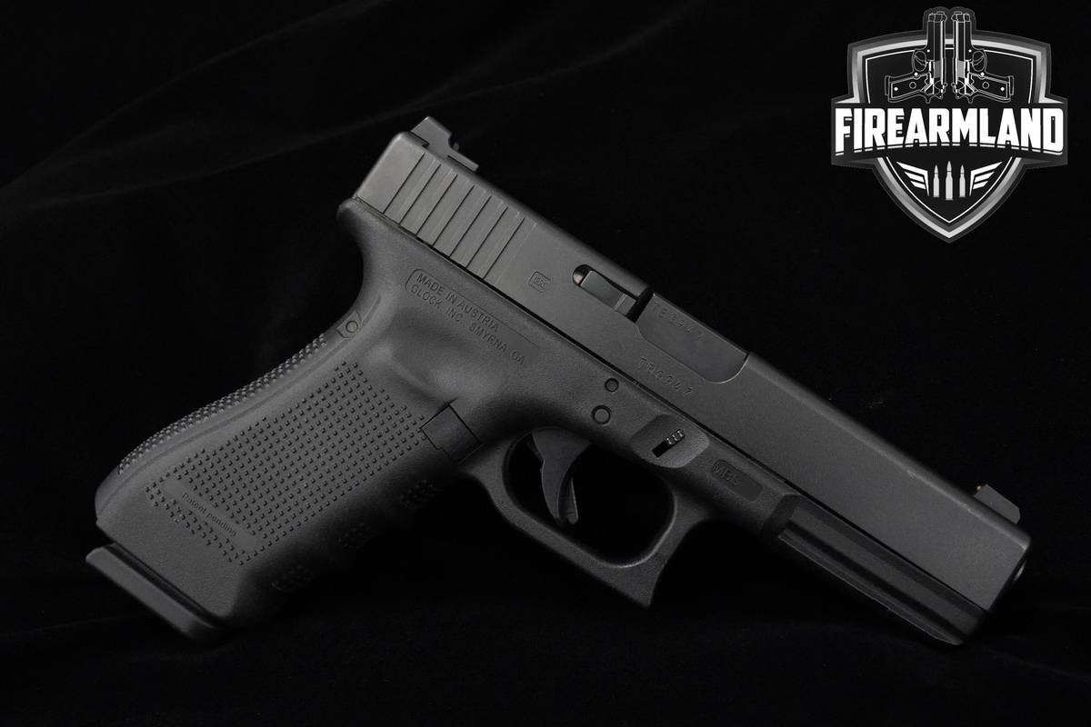 Glock 17 Gen4 9mm Glock G17 Gen-4 +3 MAGS & ORIG CASE