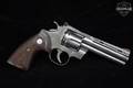 Colt Python Second Generation, 4.25" Barrel, Stainless, Wood Grips .357 Mag. Stainless in Excellent Condition Image 4
