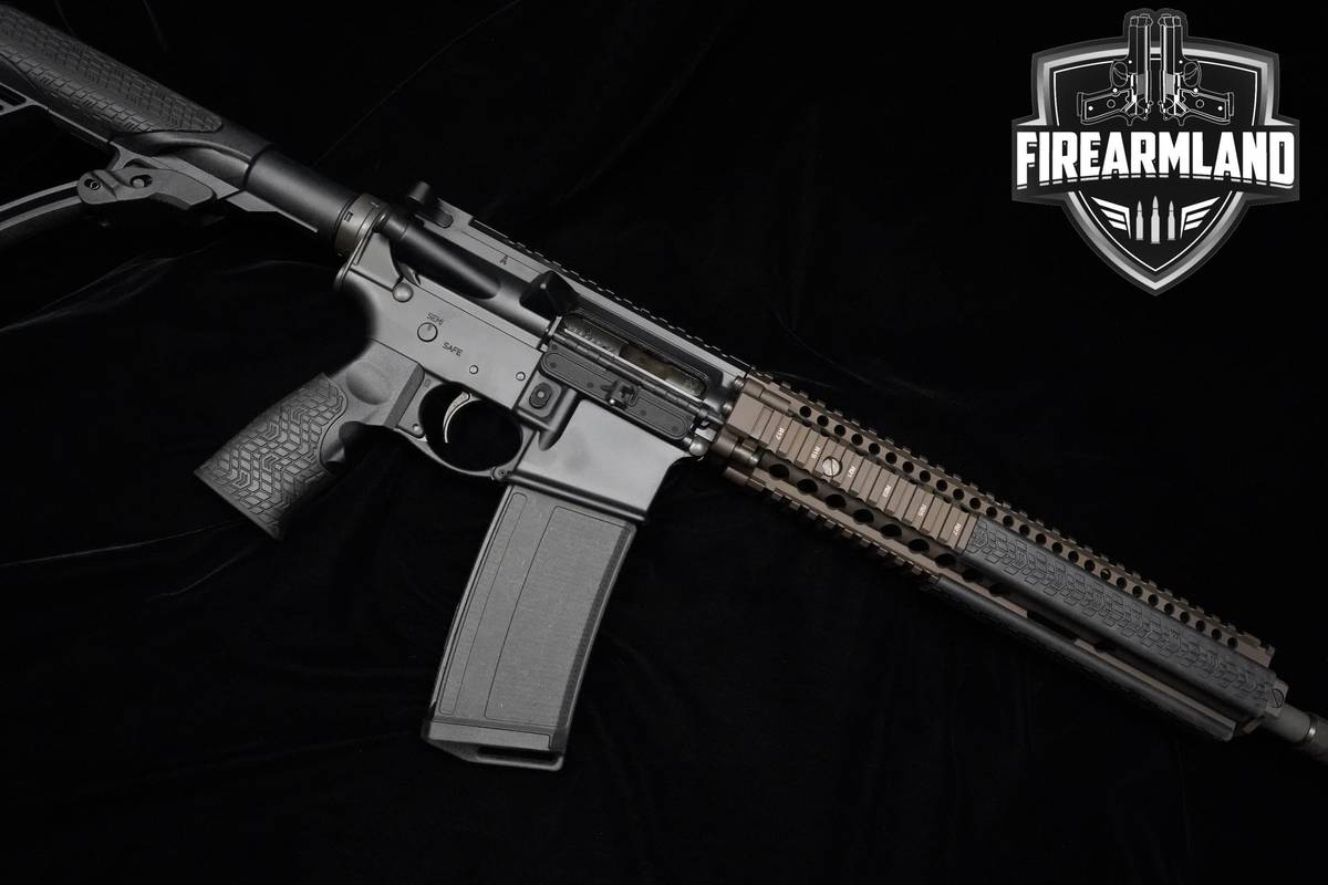 Daniel Defense DDM4 M4A1 AR-15 AR15 AR DDM4 AR-15-AR15 AR M4-A1 +ORIG CASE