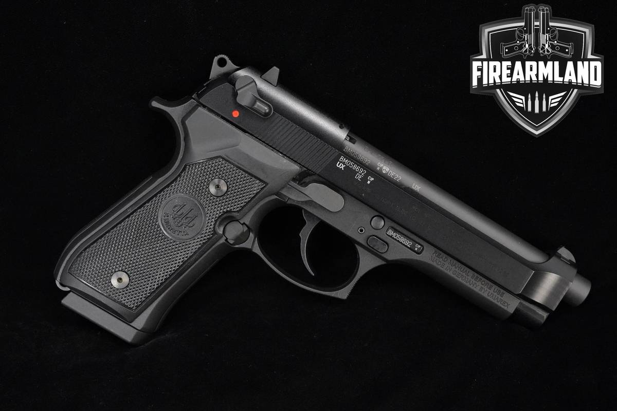 LIKE-NEW Umarex Beretta M9 22LR Umarex-Beretta-M9-22 M-9 +3 MAGS