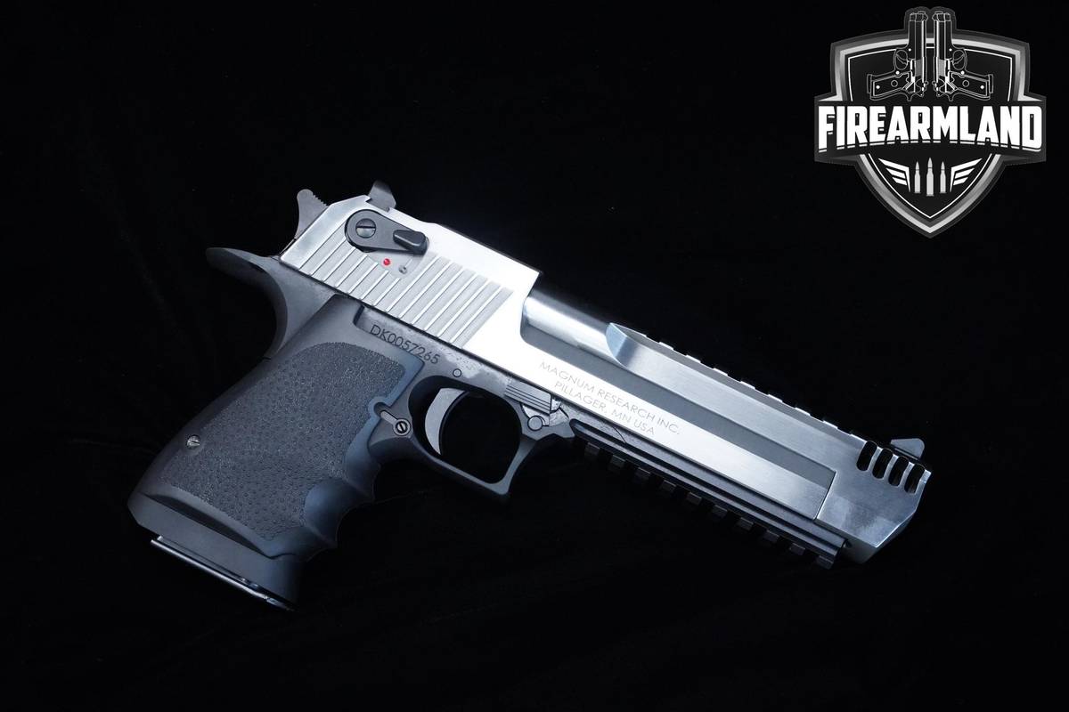 Magnum Research Desert Eagle Mark XIX 50 AE 6" Two-Tone +4 MAGS & ORIG CASE