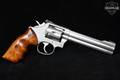1991 Smith & Wesson (S&W) Model 648 .22 WMR Stainless Steel in Very Good Condition Image 2