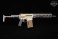 Q Boombox 8.6 Blackout Two-Tone Tan & Gray in Like-New Condition Image 3