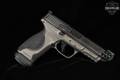 Smith & Wesson (S&W) M&P9 M2.0 Performance Center Metal Competitor 9mm Luger Two-Tone Black & Gray in Very Good Condition Image 3