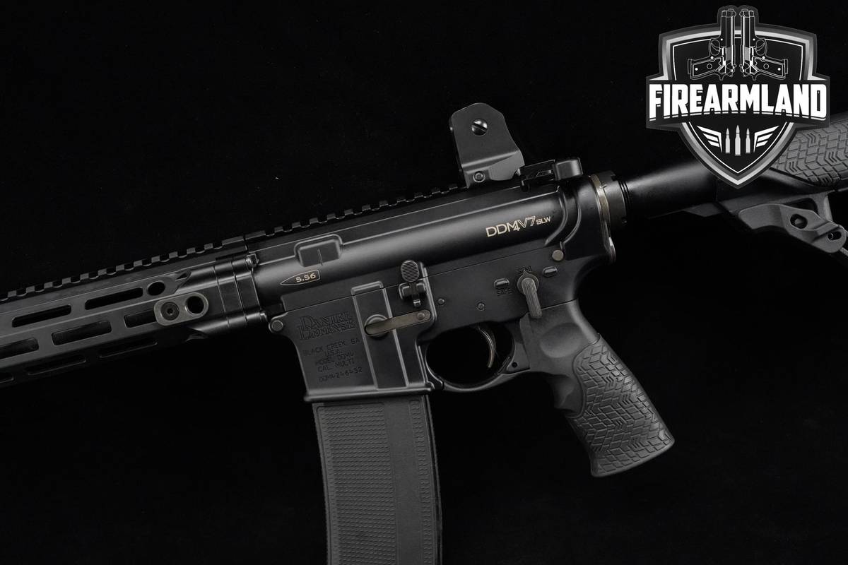 Daniel Defense DDM4 V7 SLW 5.56 NATO AR-15 AR15 Daniel-DDM4-V7-SLW +CASE
