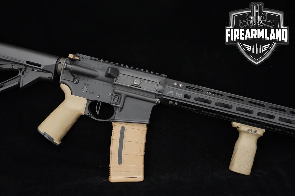 Bushmaster XM15-E2S 5.56 NATO AR-15 AR15 AR 16" XM15-E2S AR-15-AR15 AR MAGS