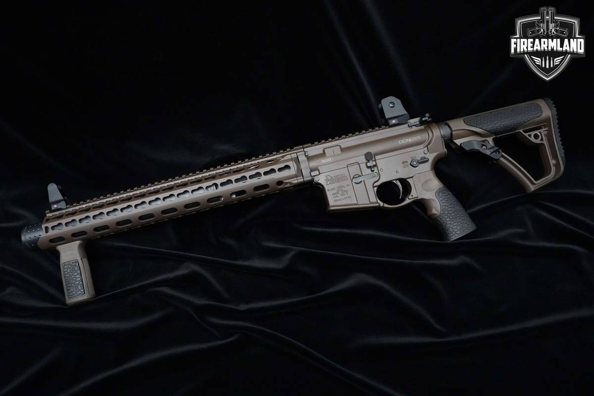 ORIG CASE Daniel Defense DDM4ISR 300 Blackout 9" Daniel-Defense Suppressed