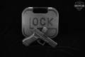2001 Glock 17 Gen 3; GSSF 10 Years of Safe Sport Shooting 1991-2001 Commemorative 9mm Luger Black in Very Good Condition Image 2