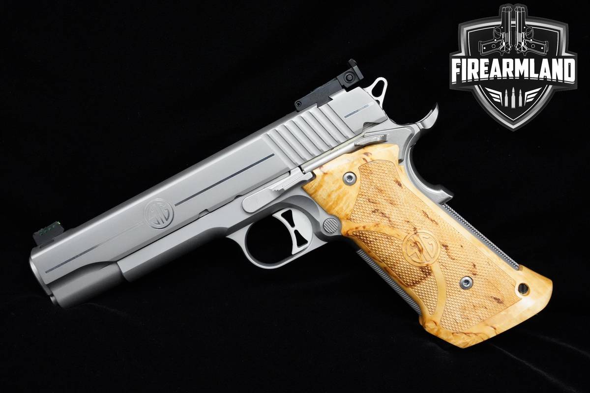 Sig Sauer 1911 Super Target 45 ACP 1911 5" 1911 2MAGS & ORIG CASE
