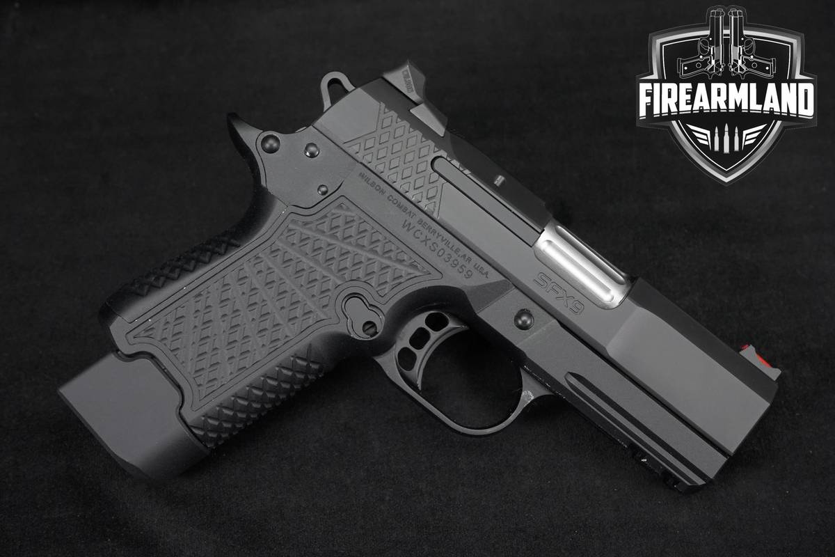 Wilson Combat SFX9 Rail 9mm 3.25" 2011-1911 SFX-9 +3 MAGS & HOLSTER