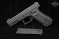 Glock 17 Gen3 9mm Luger (9x19 Para) Black in Excellent Condition Image 2