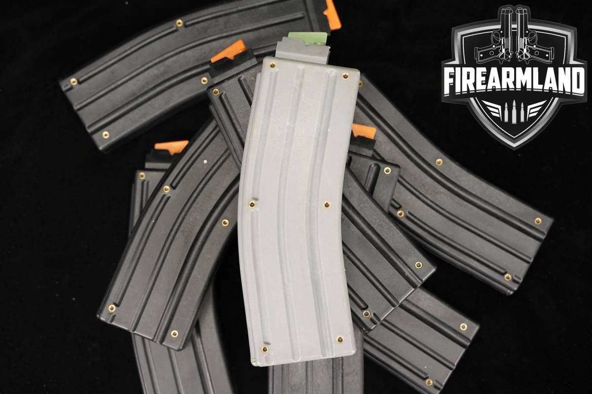 EIGHT (8) Colt AR-15 25 Round Magazines .22 LR AR15 Mags