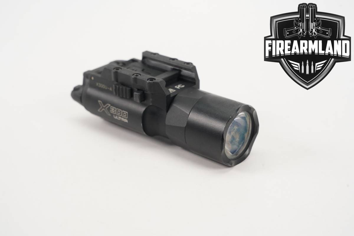 SureFire X300 Ultra X300U-A 1000 Lumens & 11,300 Candela Weapon Light X-300