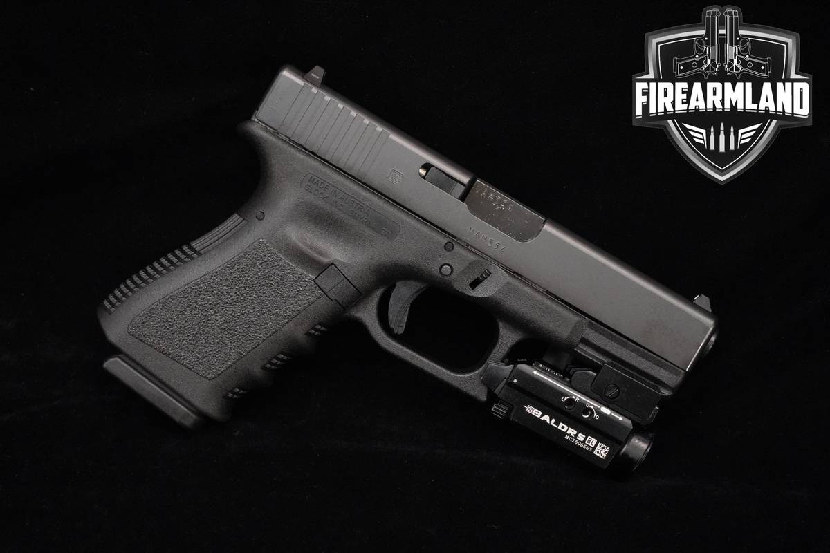 Glock 19 Gen3 9mm 4.02" G19 Gen 3 +2 MAGS & ORIG CASE
