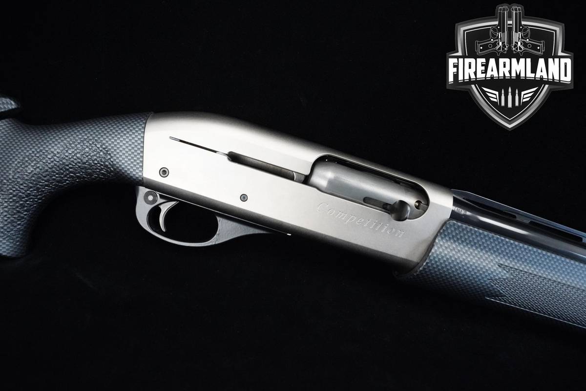Remington Model 1100 Competition 12-Gauge 30" Remington 1100 +ORIG CASE