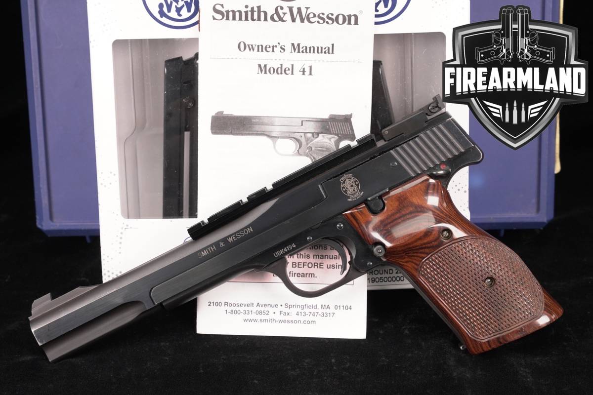 Smith & Wesson Model 41 S&W 22LR 7 Blued M41 +3 MAGS & ORIG CASE