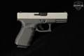 Glock 19 Gen4 9mm Luger Two-Tone Silver & Black in Excellent Condition Image 3