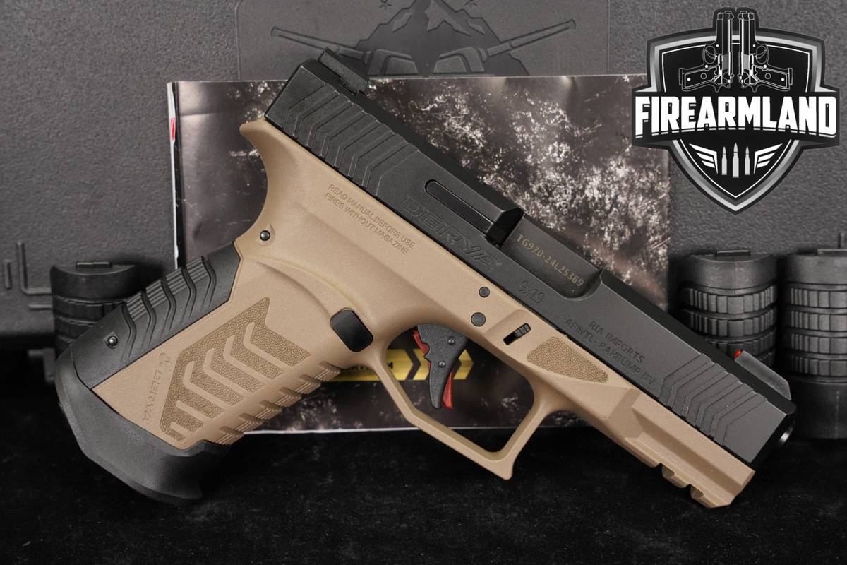 LIKE-NEW Derya Arms DY9 9mm 4" Two-Tone Black & FDE RIA