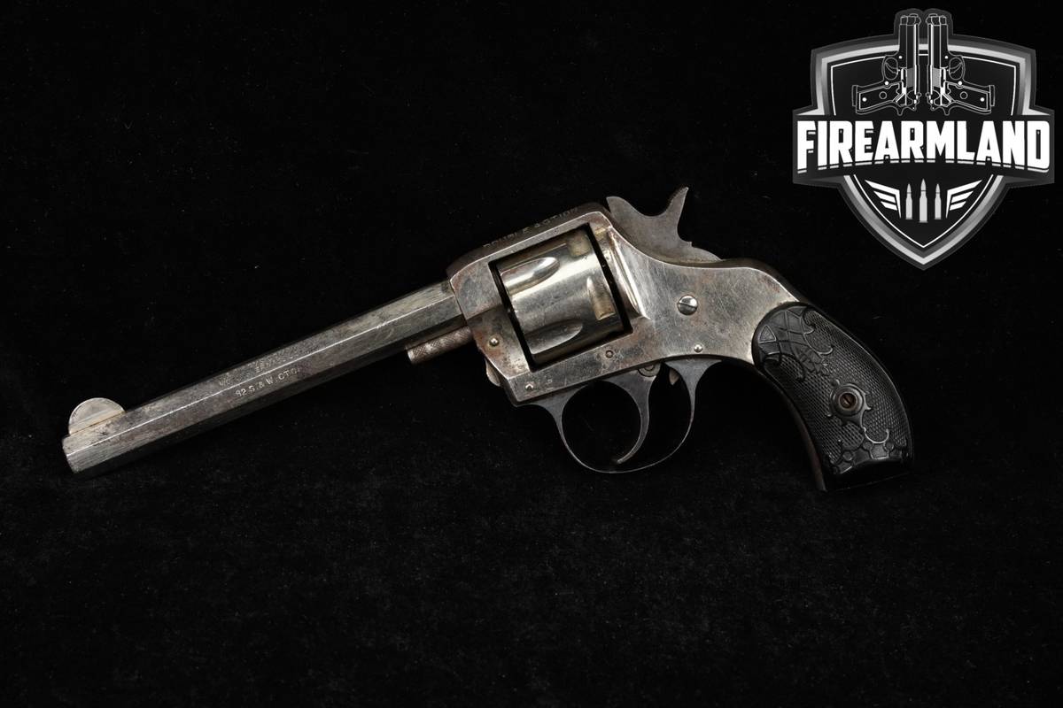 Harrington & Richardson Young America Double Action 32-S&W 4.5"