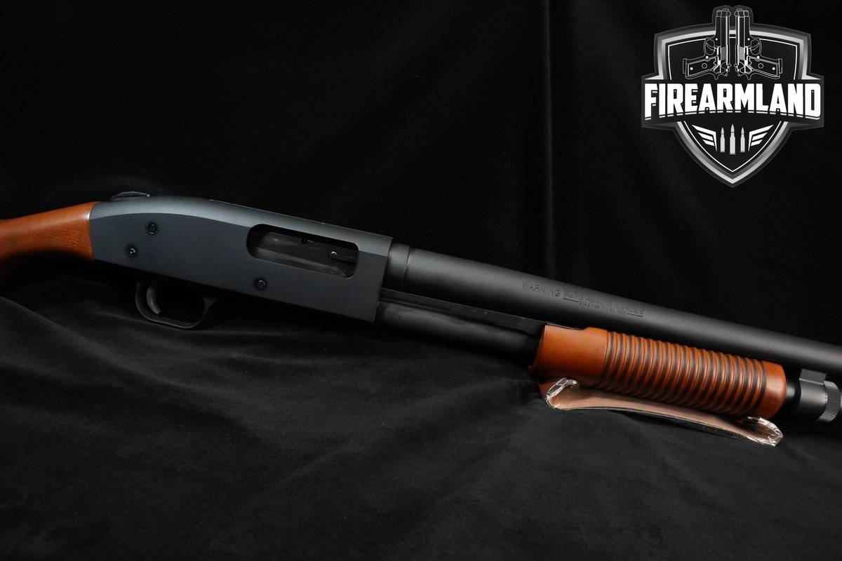 LIKE-NEW Mossberg Model 590 Nightstick 12-Gauge 14.4" Mossberg 590