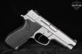 Smith & Wesson (S&W) Model 5946 Third Generation 5900 Series 9mm Luger Stainless in Very Good Condition Image 3