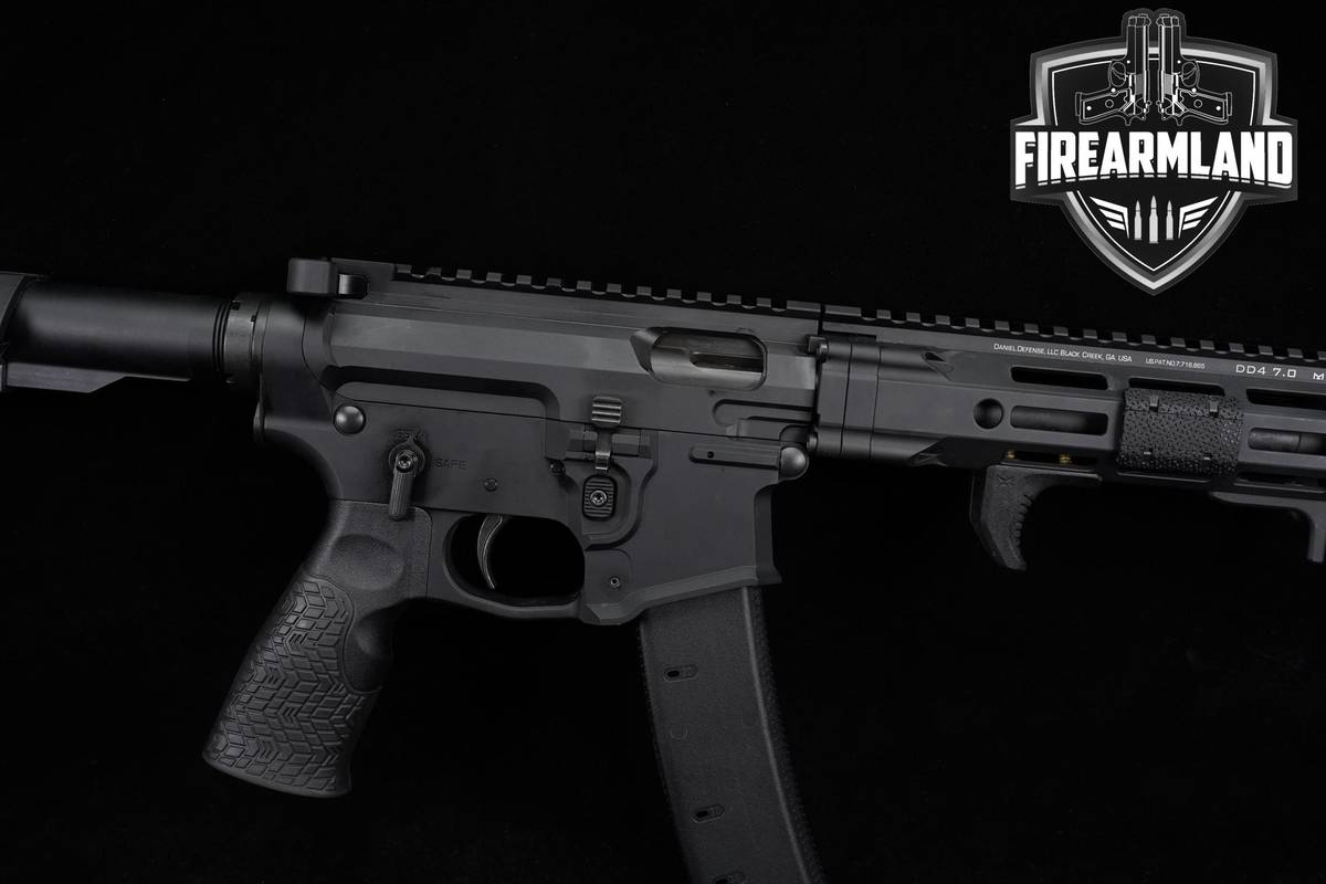 Daniel Defense DDPCC DD-PCC 9mm AR-9 AR9 +5 CZ Pattern MAGS & ORIG CASE