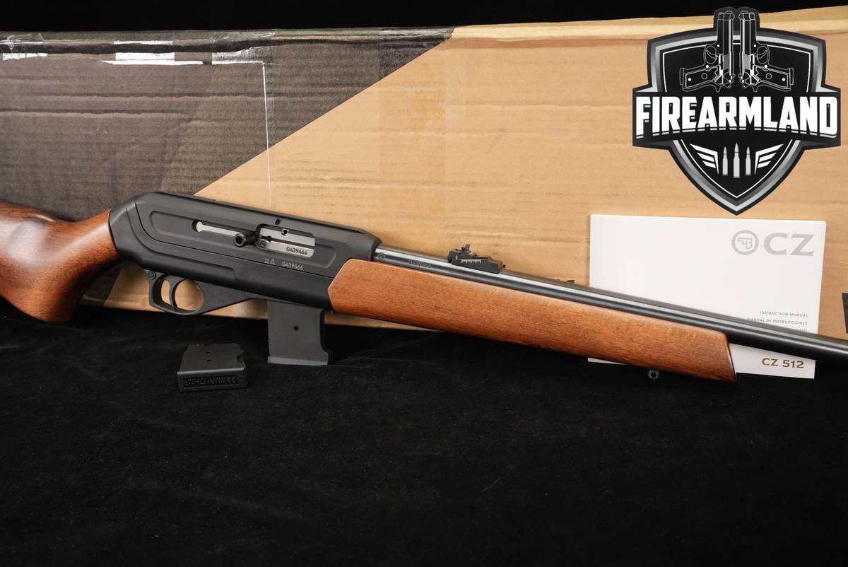 CZ 512 Standard 22 WMR 20.5 Black & Wood CZ512 +2 MAGS & ORIG BOX