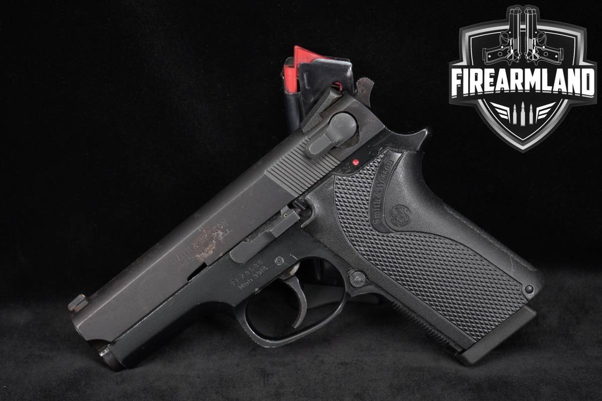Smith & Wesson Model 3914 Third Generation S&W 9mm 3.5" +2 MAGS