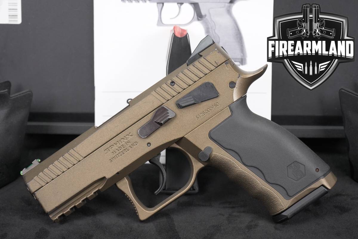 Sphinx Systems SDP Compact 9mm 3.7" Two-Tone Tan +2 MAGS & ORIG CASE