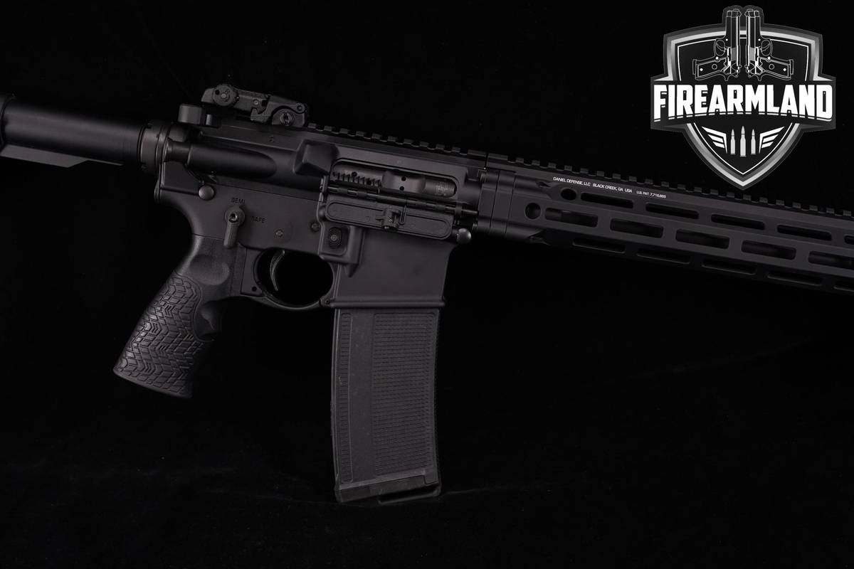 DUTY READY Daniel Defense DDM4 V7 SLW AR-15 AR15 M-LOK +2 MAGS & ORIG CASE