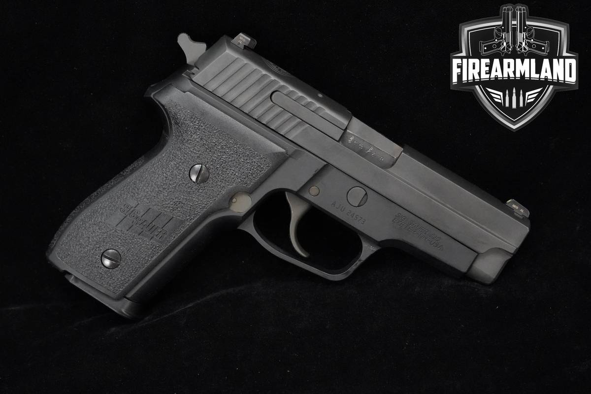 Sig Sauer M11-A1 Nitron 9mm 3.9" Nitron +2 MAGS & ORIG CASE