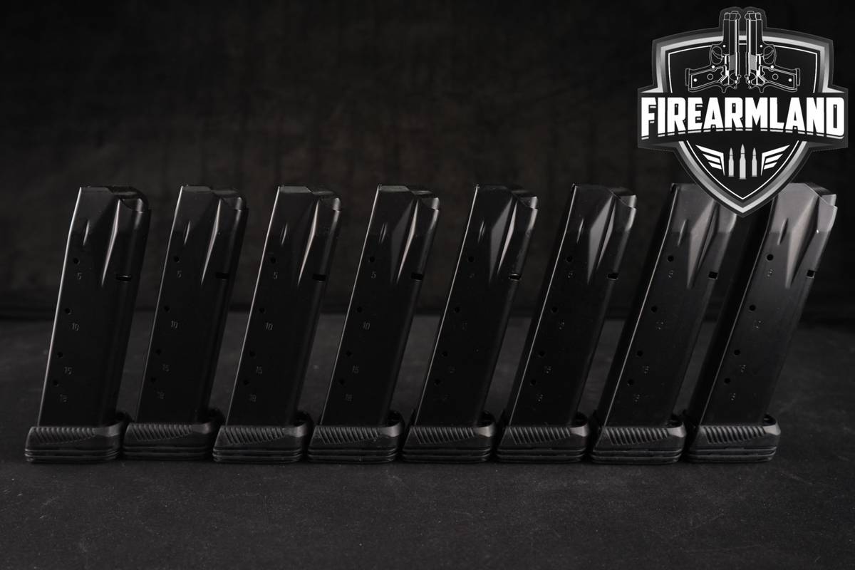 EIGHT (8) Sig Sauer P226 20 Round Magazines 9mm Luger P-226 Mags