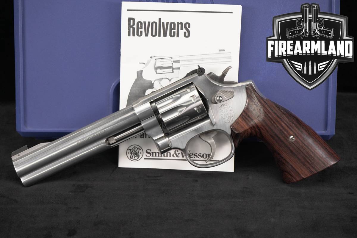 Smith & Wesson Model 617-4 S&W 22LR 6" Satin Stainless +ORIG CASE