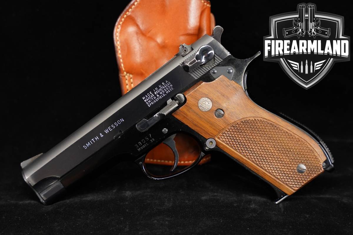 1966 Smith & Wesson Model 39 No-dash; Alloy Frame S&W 9mm M39 +HOLSTER