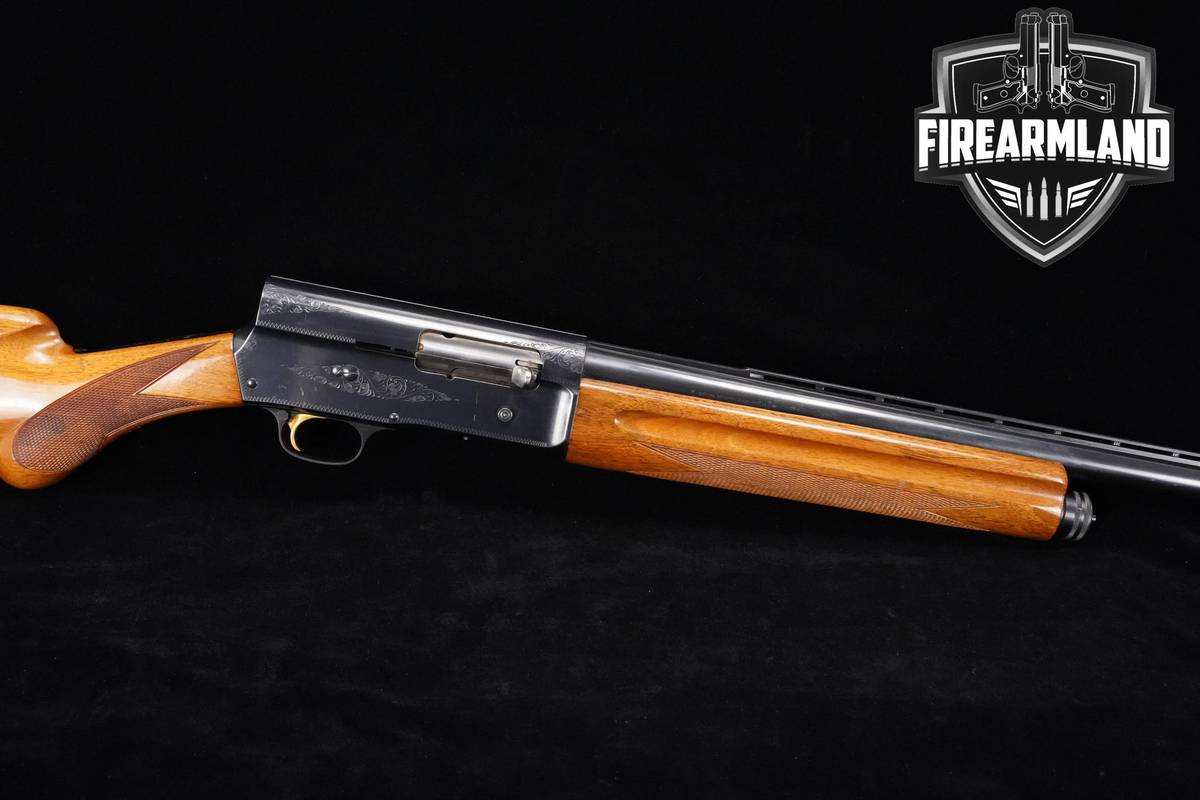 1965 Browning Auto 5 Light Twelve 12-Gauge 27.5" Blued Browning-Auto 2 3/4"