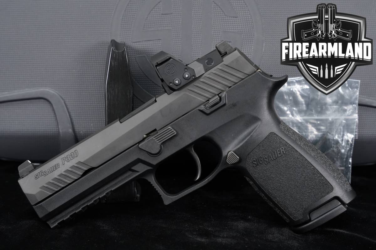 LIKE-NEW Sig Sauer P320 9mm 4.7" P-320 +2 MAGS, OG CASE & ROMEO1 PRO OPTIC