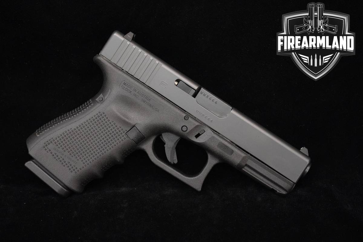 Glock 19 Gen 4 9mm 4.02" G19 Gen4 G-19 +3 MAGS & ORIG CASE