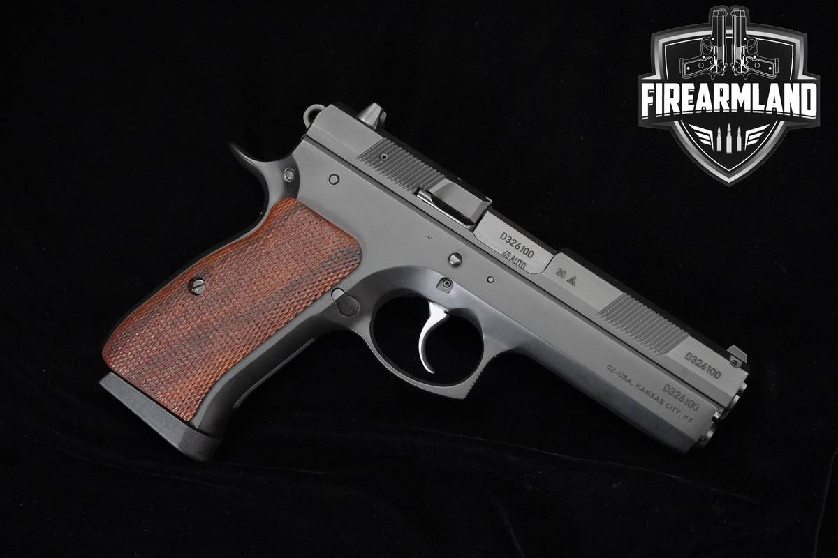 LIKE-NEW CZ 97B 45 ACP 4.65" CZ 97-B +2 MAGS & HOLSTER