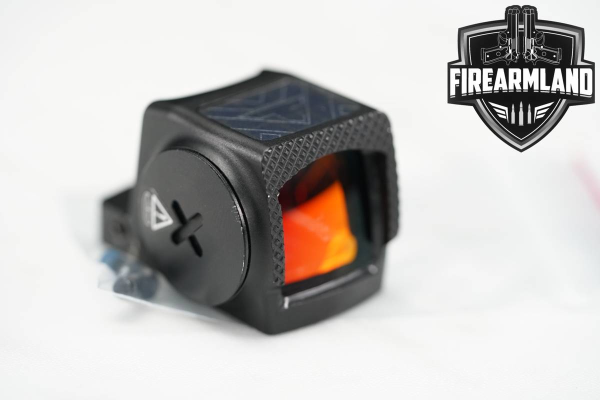 Vortex Optics Defender-ST Enclosed 3 MOA Dot & 32 Circle Red Sight RDS