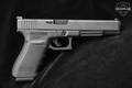 Glock 40 Gen4 MOS 10mm Black in Excellent Condition Image 3