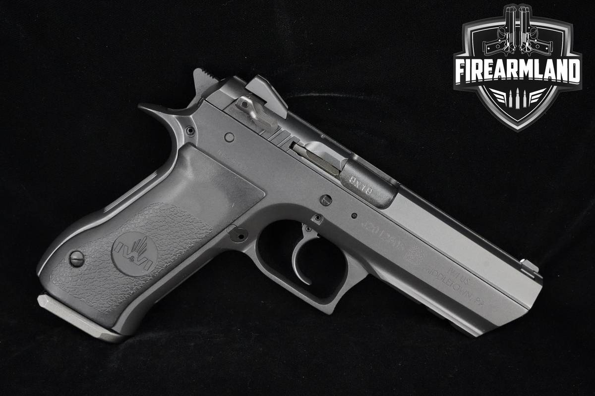 LIKE-NEW Israel Weapon Industries (IWI) Jericho 941R 4.4" 9mm IWI +2 MAGS