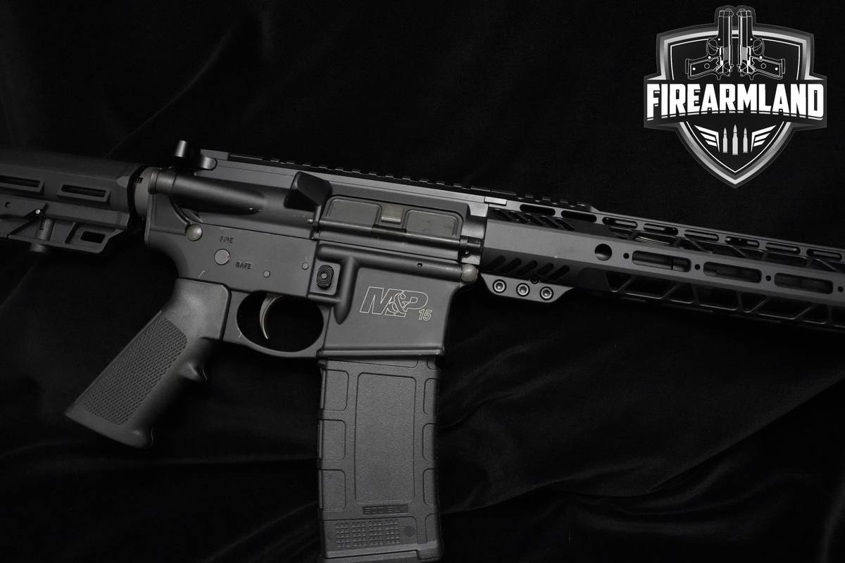 Smith & Wesson (S&W) M&P-15 300 Blackout AR-15 AR15 AR 16" S&W-M&P-15 M&P15