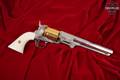 2000 F.lli Pietta 1851 Navy .44 Two-Tone Stainless & Gold-Tone in Very Good Condition Image 3