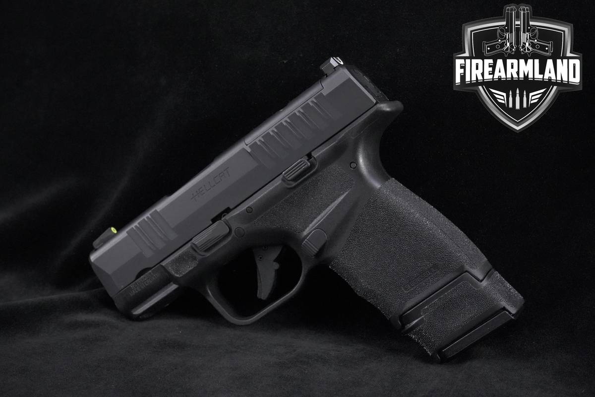 Springfield Armory Hellcat 9mm 3.1" Springfield Hellcat +5 MAGS & HOLSTER