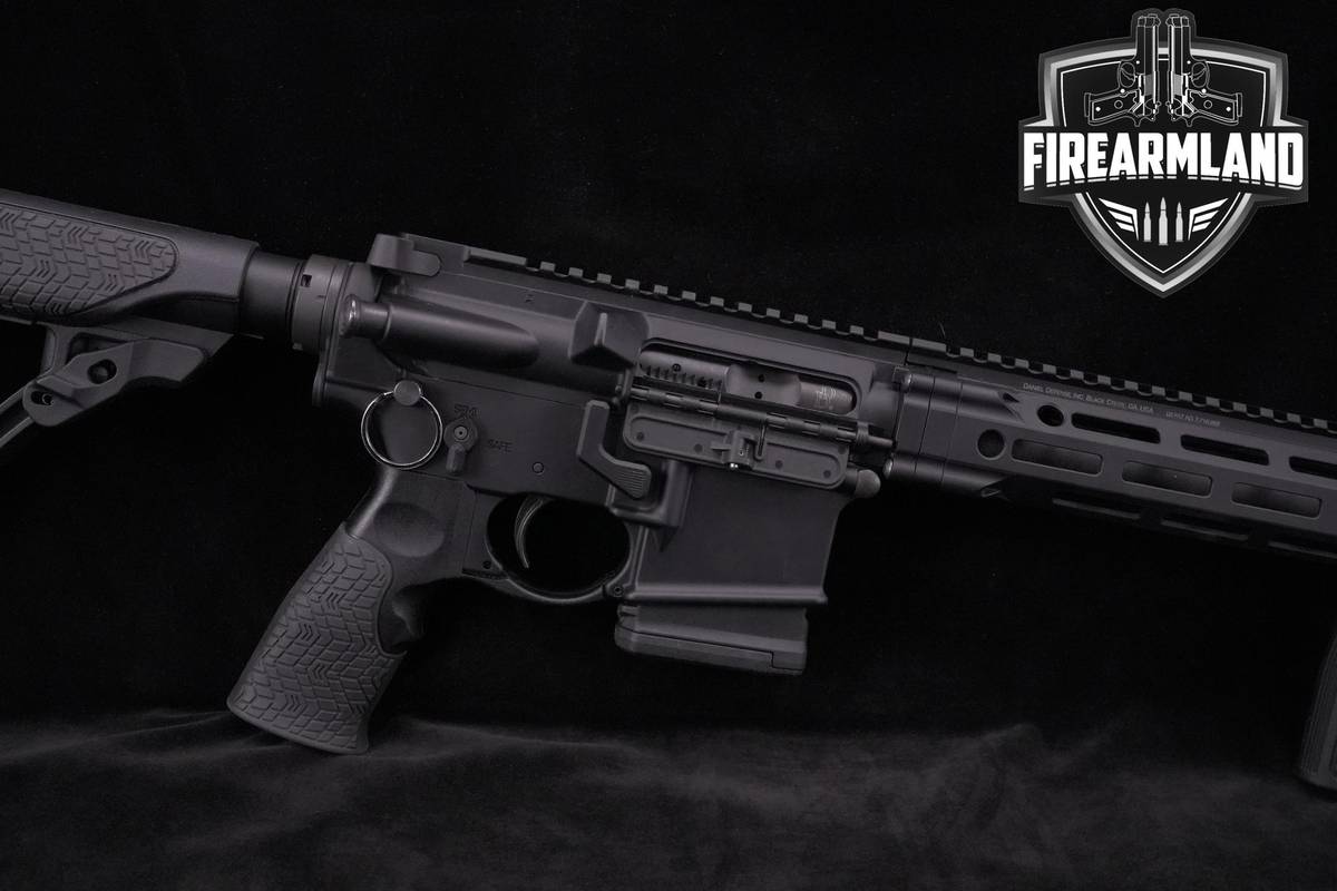 COMPLIANT Daniel Defense DDM4 V7 5.56 NATO AR-15 AR15 Daniel-DDM4-V7 CASE