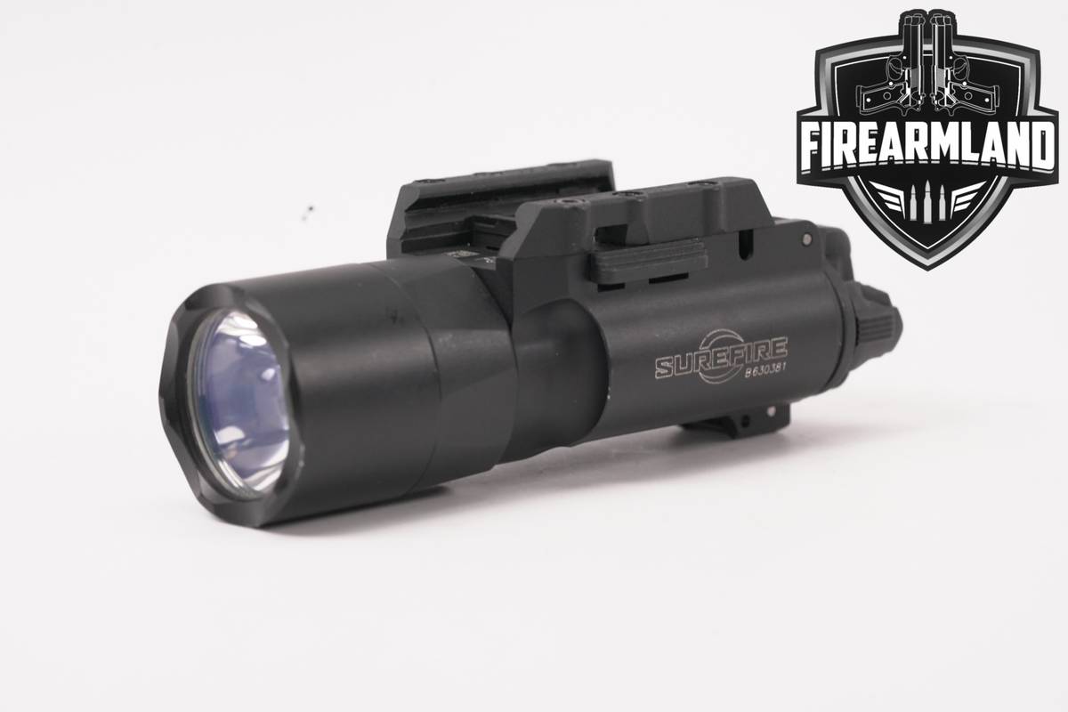 SureFire X300 Ultra X300U-A 1000 Lumens & 11,300 Candela Weapon Light X-300